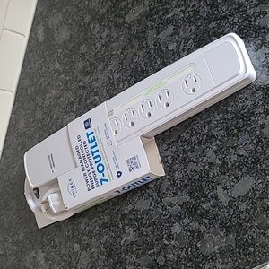 NEW - UNINEX 7 Outlet Surge Protector Power Strip